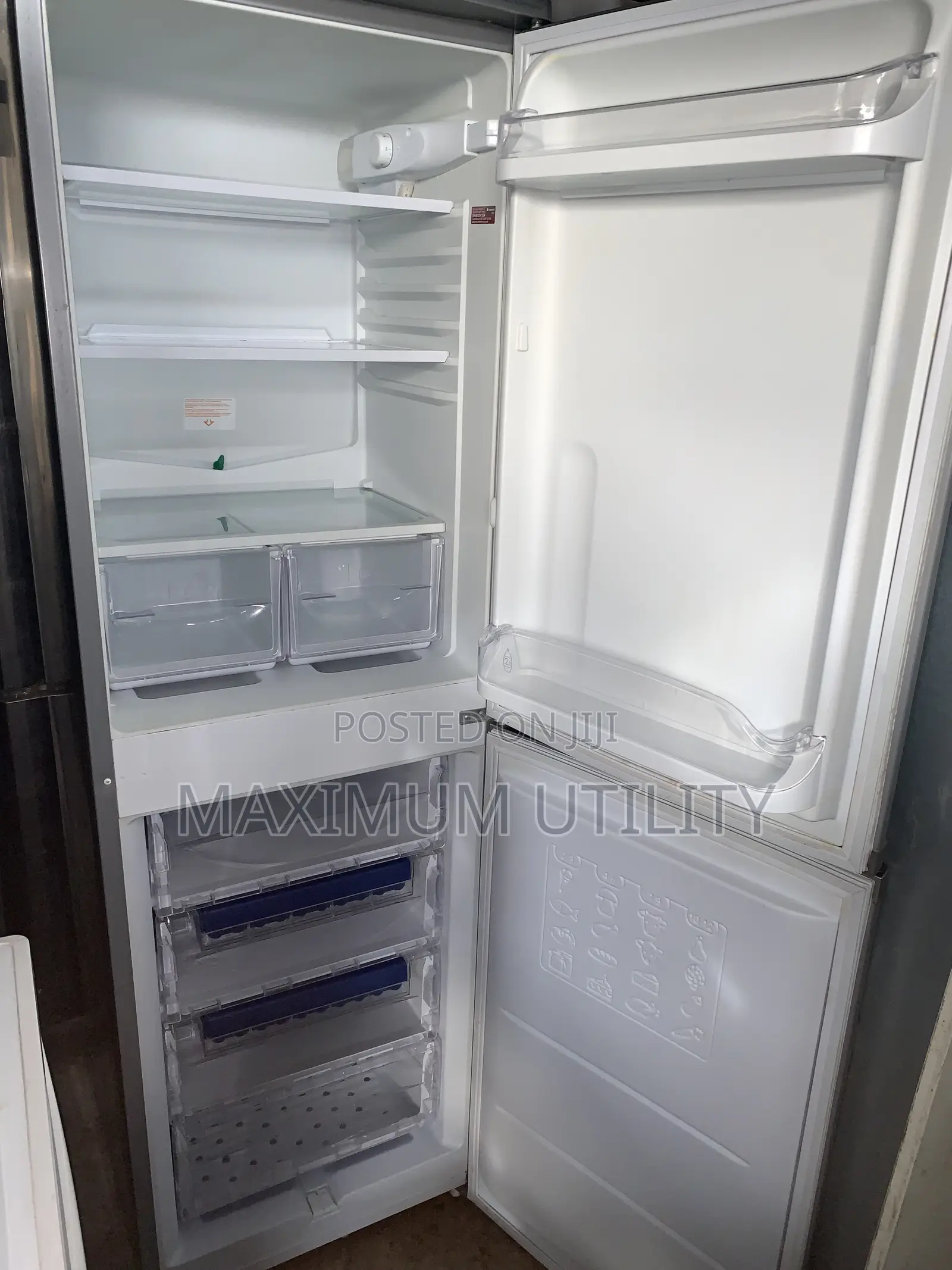 Hotpoint 260 Liters External Condenser Double Door Refrigerator