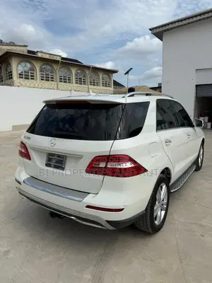 Mercedes-Benz M Class ML 350 4Matic 2013 White