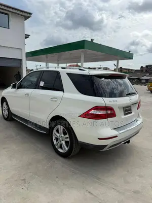 Mercedes-Benz M Class ML 350 4Matic 2013 White