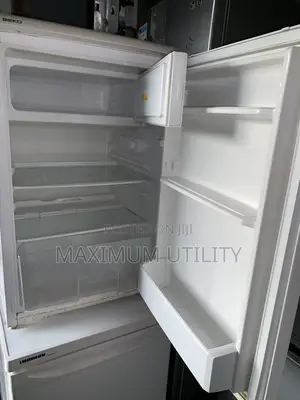 Beko 125 Liters Table Top Refrigerator