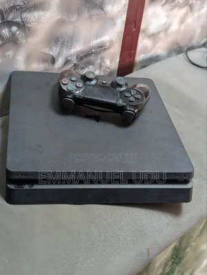 Ps 4 Slim 7 Games Installed