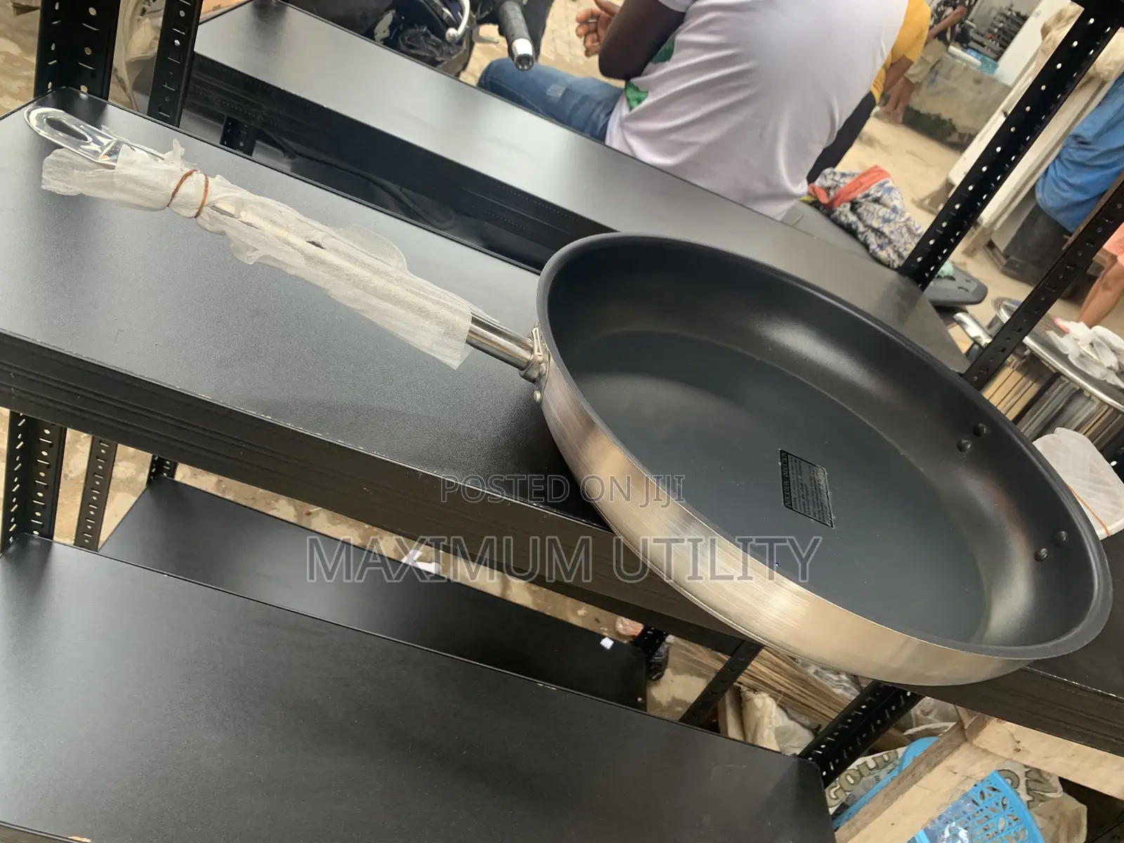 36cm Induction Friendly Non Stick Coating and Stainless Outer