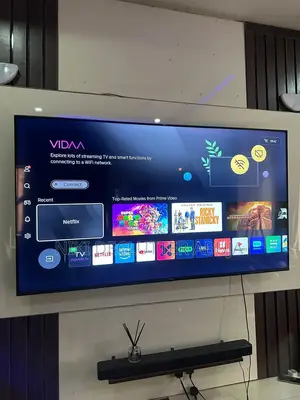 43" Inches Hisense Smart Tv