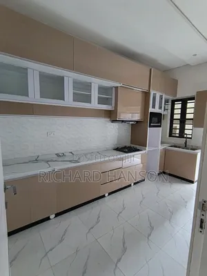 4bdrm Duplex in Very Secured, Sangotedo for rent
