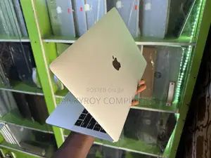 Laptop Apple MacBook Pro 2016 16GB Intel Core i7 SSD 512GB