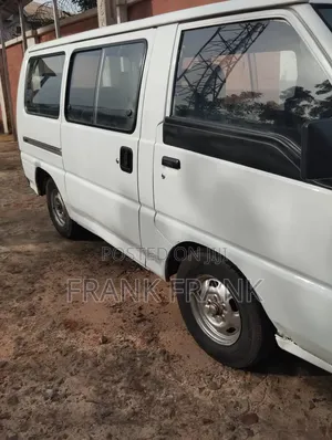Mitsubishi L300 2000 White