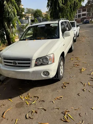Toyota Highlander 2001 White