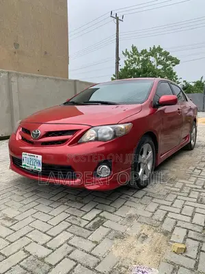 Toyota Corolla 2012 Red