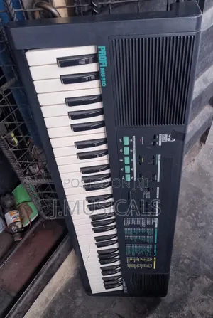 1st Grade Tokunbo Keyboards With Power Adapters