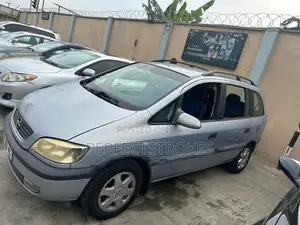 Opel Zafira 1.8 1999 Gray