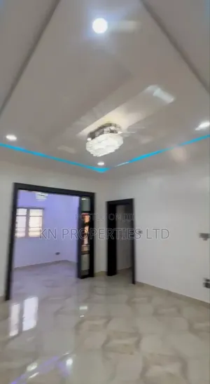 3bdrm Apartment in American, Durumi for rent