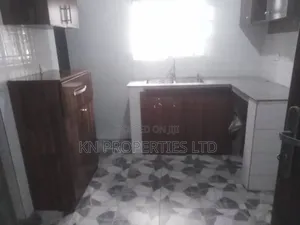 3bdrm Apartment in American, Durumi for rent