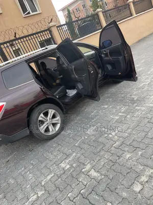 Toyota Highlander Limited 2012 Burgundy