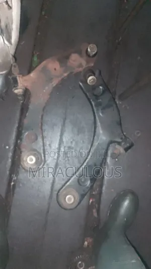 Suzuki Kizaschi Low Arm From 2005 to 2012 Model