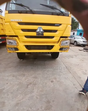 Dump Truck