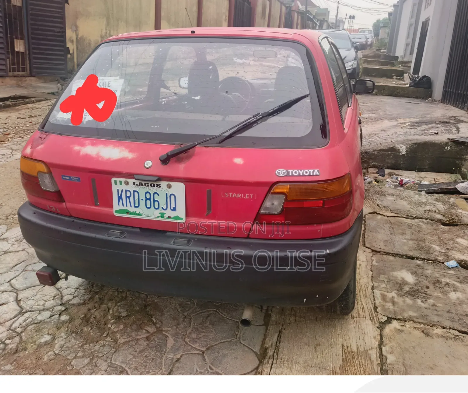 Toyota Starlet 1999 Red