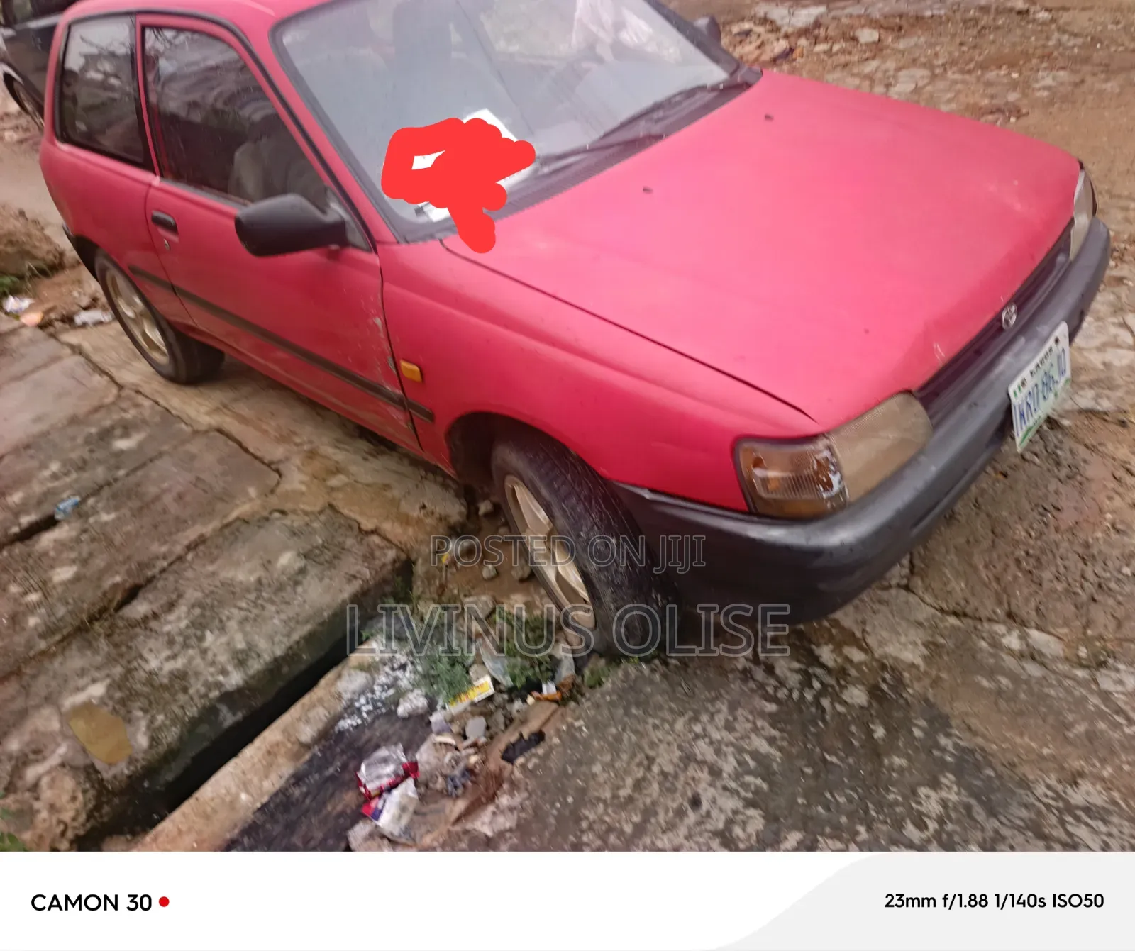 Toyota Starlet 1999 Red