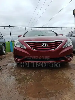 Hyundai Sonata 2011 Red