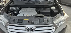 Toyota Highlander SE 2012 Green