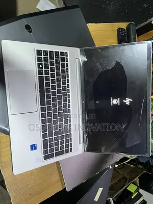 Laptop HP EliteBook 655 G9 16GB Intel Core i5 SSD 256GB