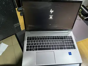 Laptop HP EliteBook 655 G9 16GB Intel Core i5 SSD 256GB