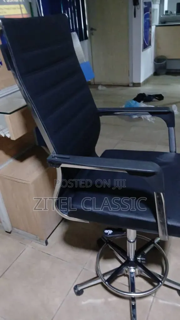 Standard Quality Teller Chair