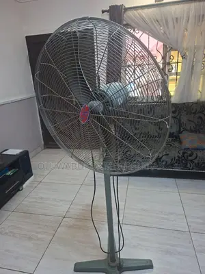 Ox Standing Fan X5 26’’