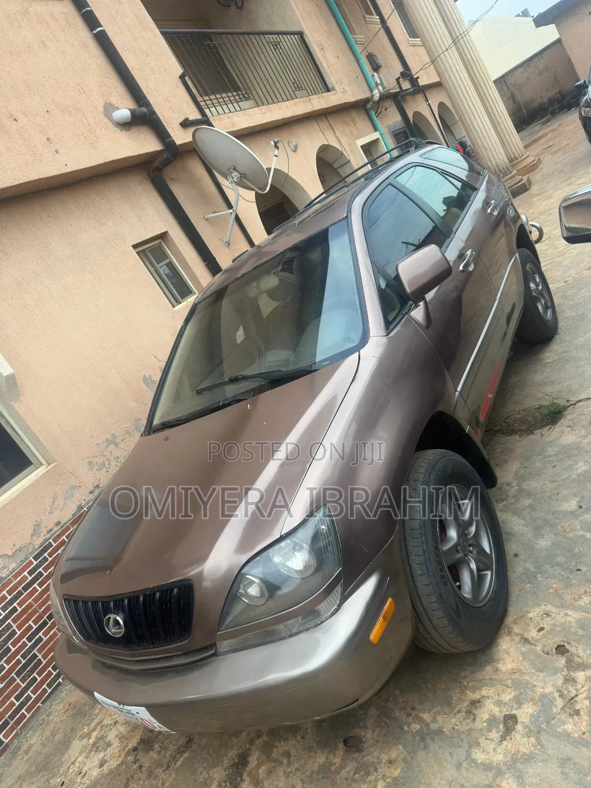 Lexus RX 2001 Brown