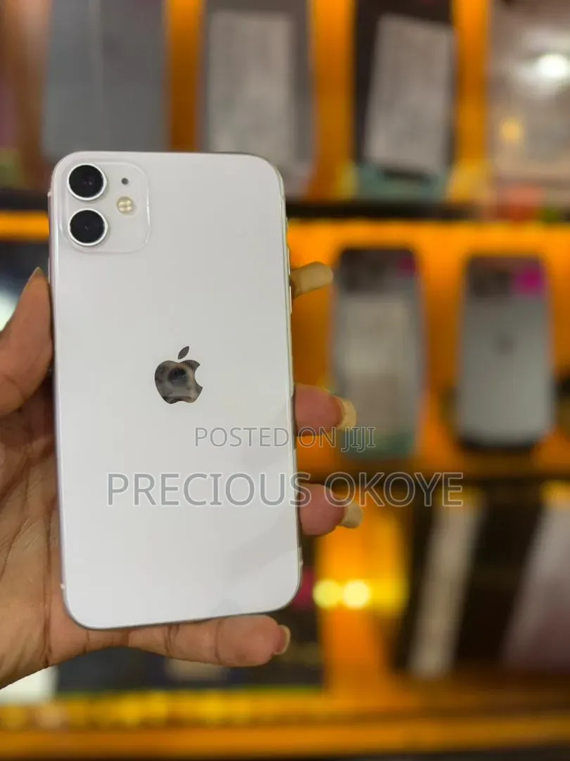 Apple iPhone 11 128 GB White