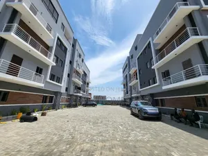 1bdrm Apartment in Lekki Phase 1 for rent