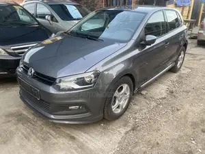 Volkswagen Polo 2016 Gray