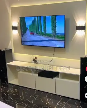 Hanging Console