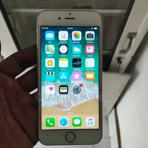 Apple iPhone 6s 16 GB Silver
