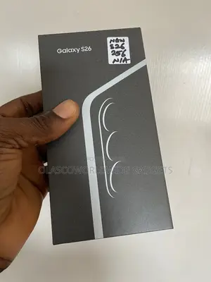 New Samsung Galaxy s26 256 GB