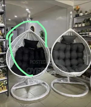 Swinging Chair