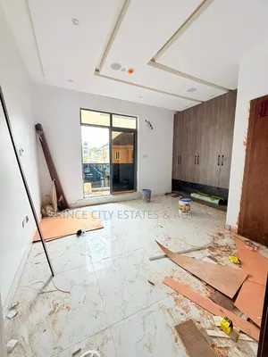 Furnished 4bdrm Duplex in Off Adeniyi Jones for sale