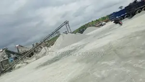 Granite in Orji