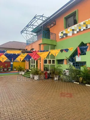 Furnished 5bdrm Apartment in Functional School, Garki 1 for sale