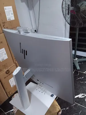 New Desktop Computer HP ProOne 600 8GB Intel Core i5 SSD 256GB