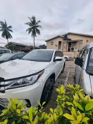 Toyota Highlander Limited 4x4 V6 (3.5L 6cyl 8A) 2018 White