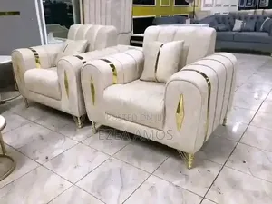 A New Two Single Set of Couch for Sell Lite Ass in Colour