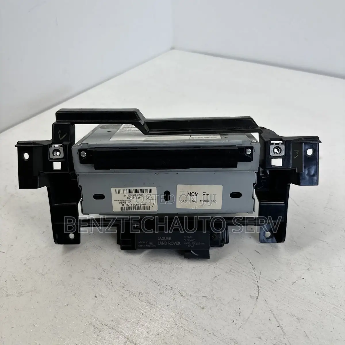 Range Rover Stereo