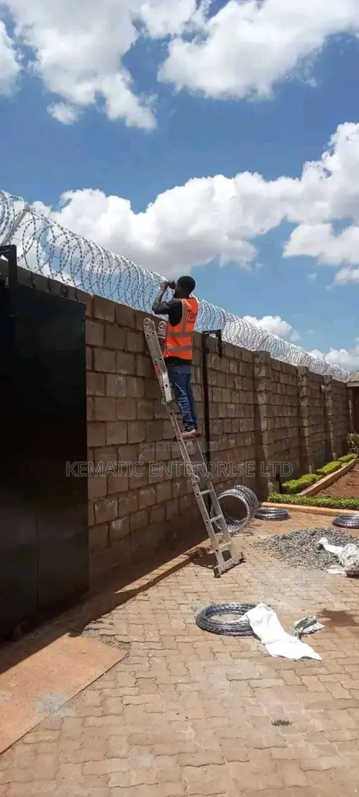 Razor Barb Wire