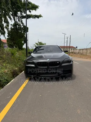 BMW M5 2012 Black