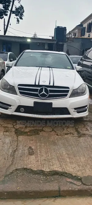 Mercedes-Benz C250 2014 White