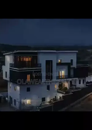 6bdrm Duplex in Guzape District for sale