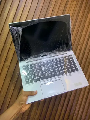 Laptop HP EliteBook 845 G7 8GB AMD Ryzen 5 SSD 256GB