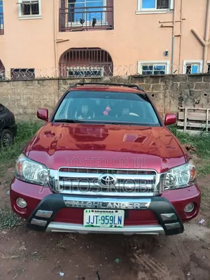 Toyota Highlander V6 FWD 2004 Red