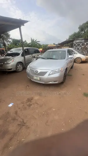 Toyota Camry LE V6 4dr Sedan (3.5L 6cyl 6AM) 2008 Silver