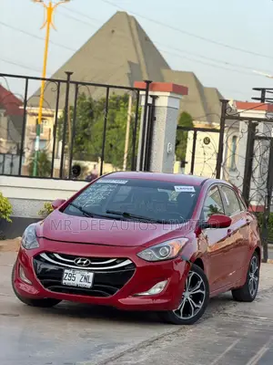 Hyundai Elantra GT 2013 Red